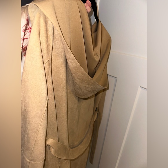 ZARA suede trench coat with belt - Picture 2 of 2